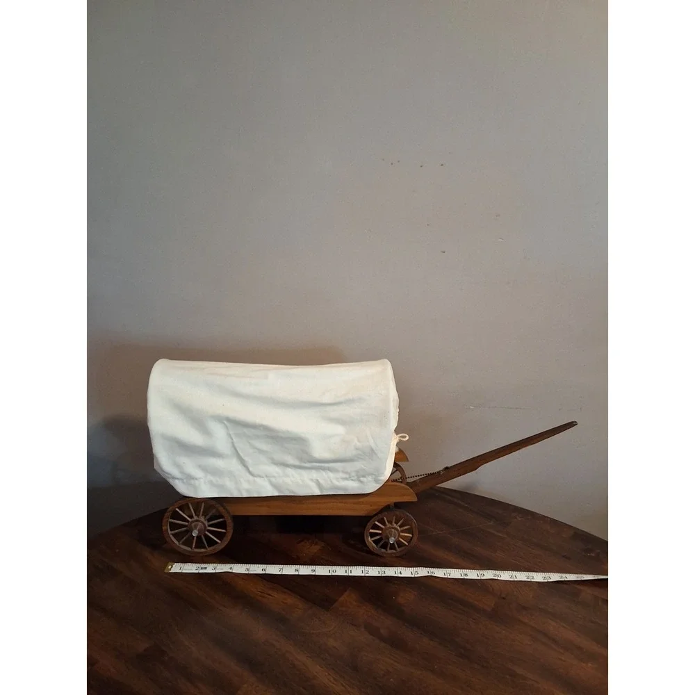 Wagon vintage wooden
